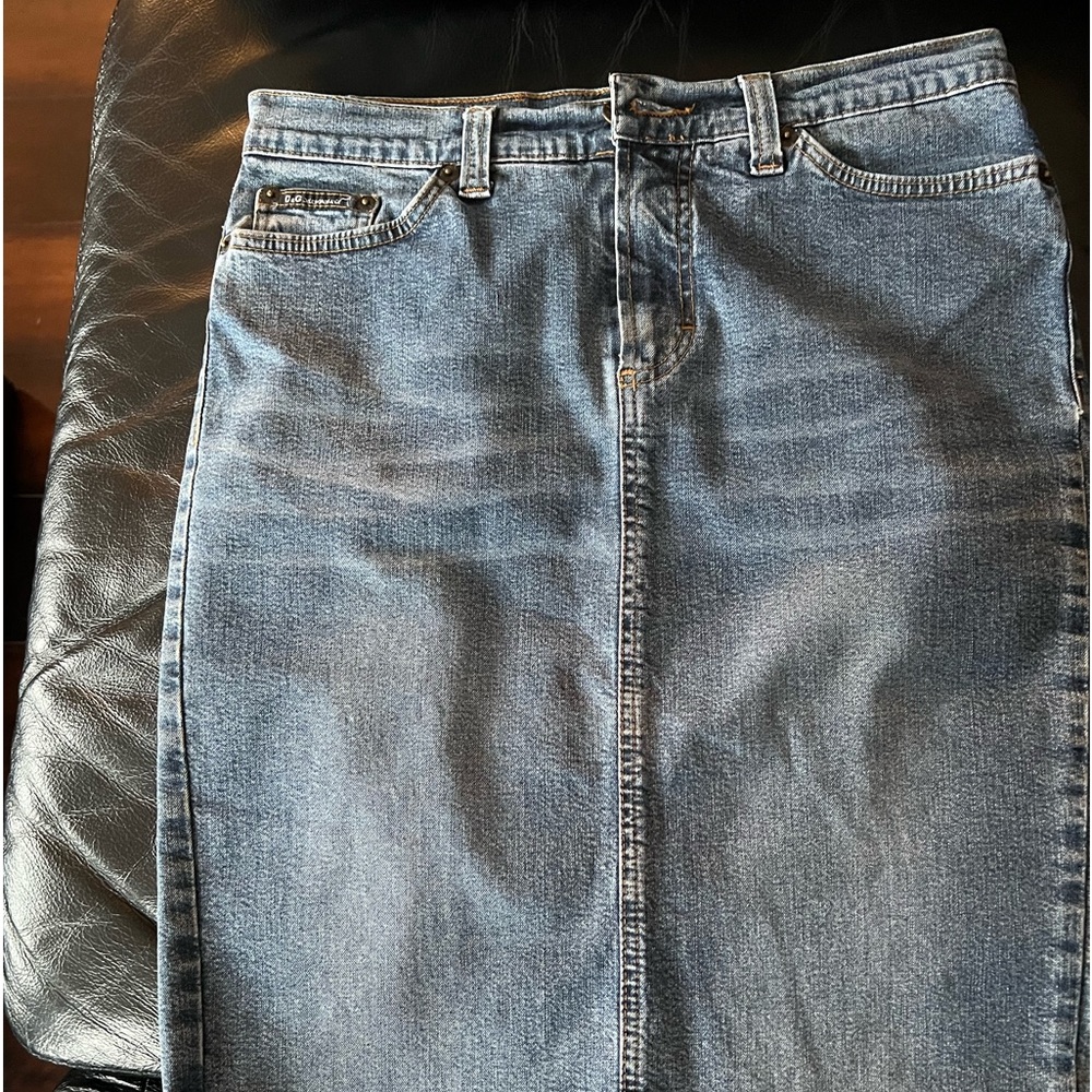 D&G authentic Jean skirt